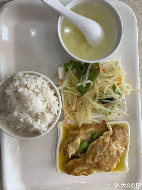 巧巧快餐全国连锁金鸡湖店 在江南商圈核心，做一份有温度的快餐